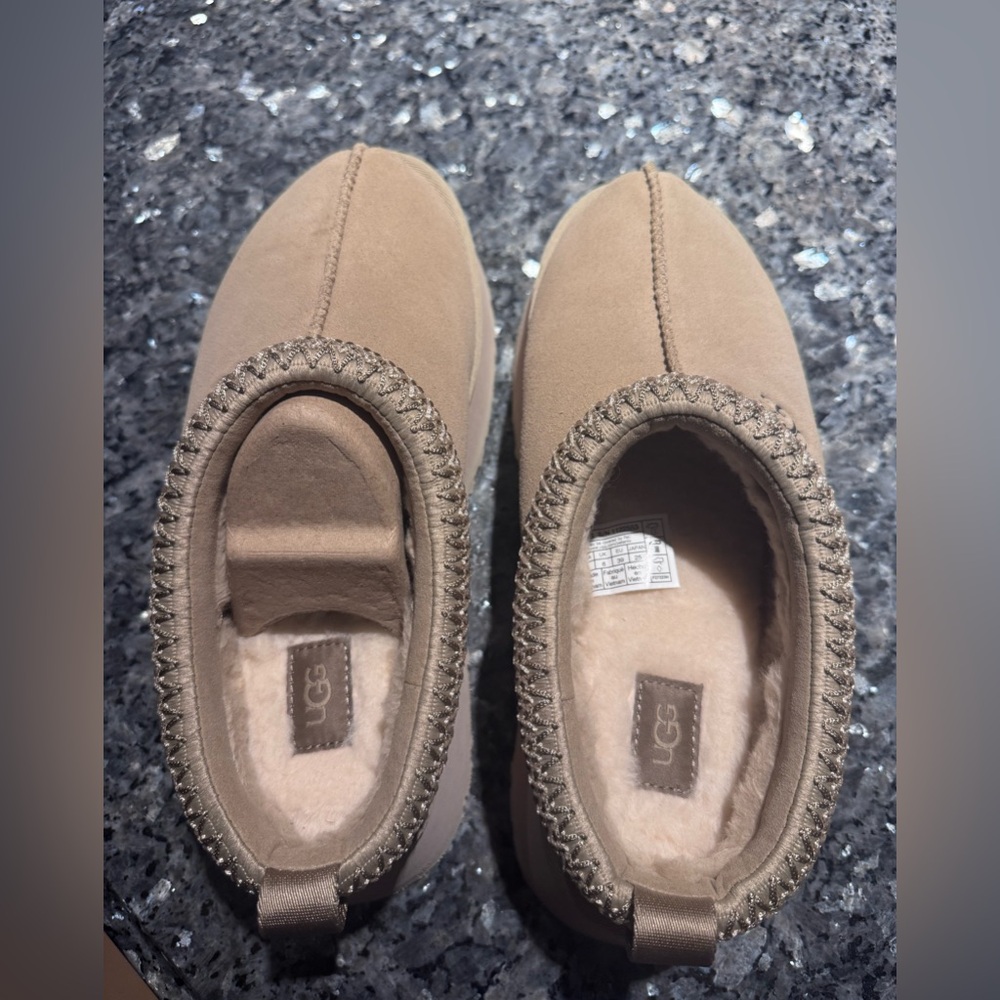 Ugg Tazz Mustard Seed Size 8